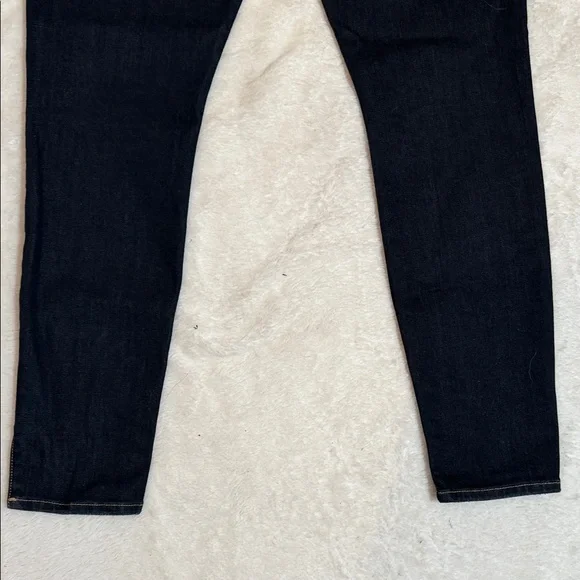 Frame Le High Skinny Jeans in Dark Blue Wash - Picture 8 of 8